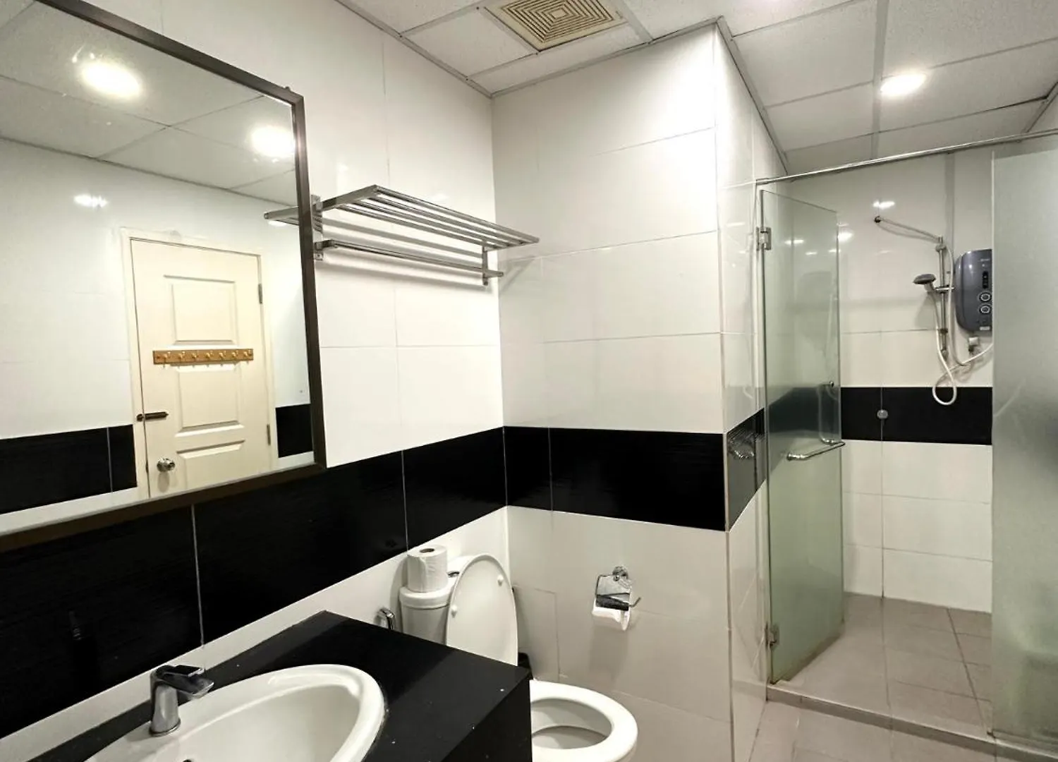Mansion One 2Br Suite By Iz George Town Malaysia