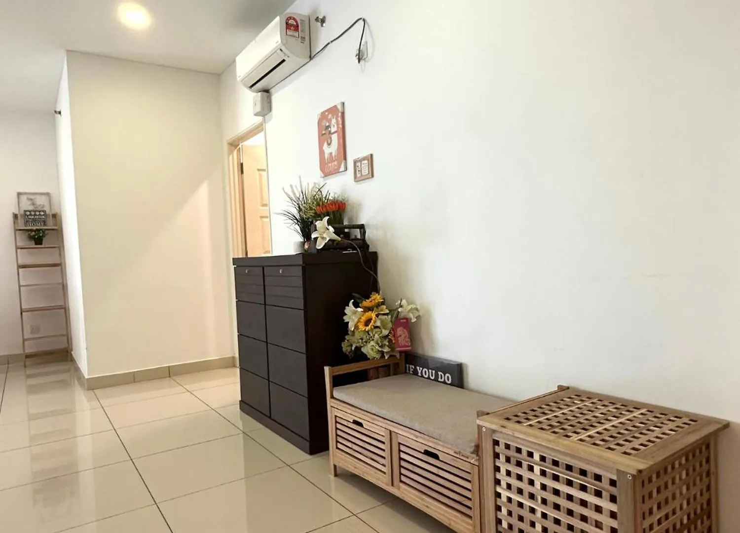 Mansion One 2Br Suite By Iz George Town